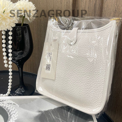 Hermès Evelyne Bag in White Gold - Classic & Stylish Women's Shoulder Bag
