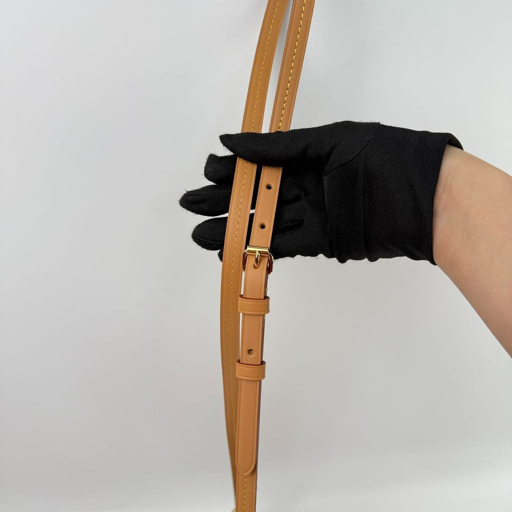 SJ0001 Louis Vuitton Camera bag
