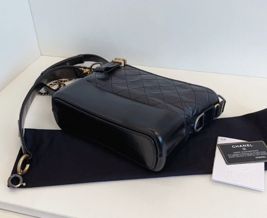 Chanel Gabrielle MM Shoulder Bag Crossbody Bag Black Women Fashion