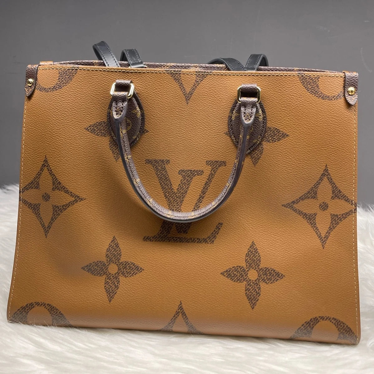 Louis Vuitton Classic Monogram Medium Canvas Tote Bag For Women