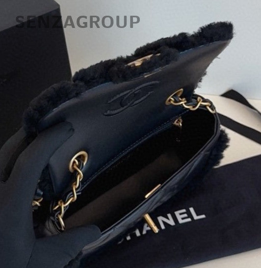 Chanel Chain PM 2Way Shoulder Bag Crossbody Black Gold Women Classic