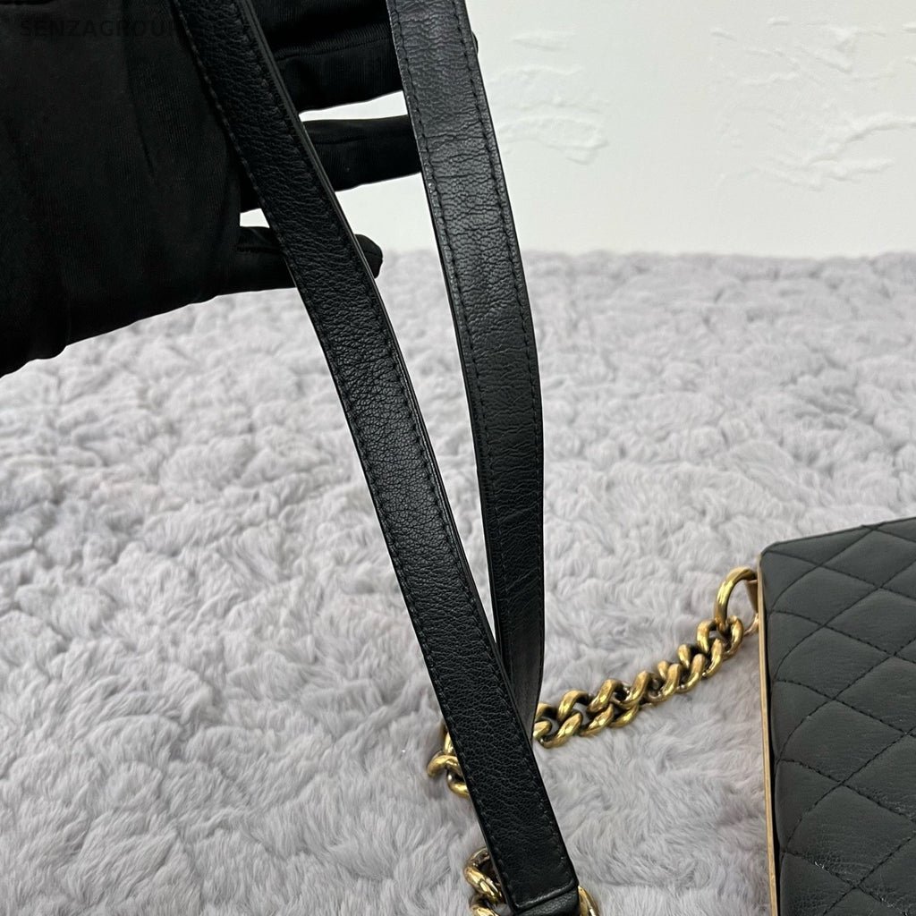 Chanel Diamond Chain Black Gold Shoulder Bag Crossbody Women Classic Designer