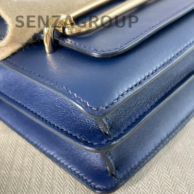 Hermès Roulis Swift Calfskin Blue Gold Shoulder Bag Classic Women