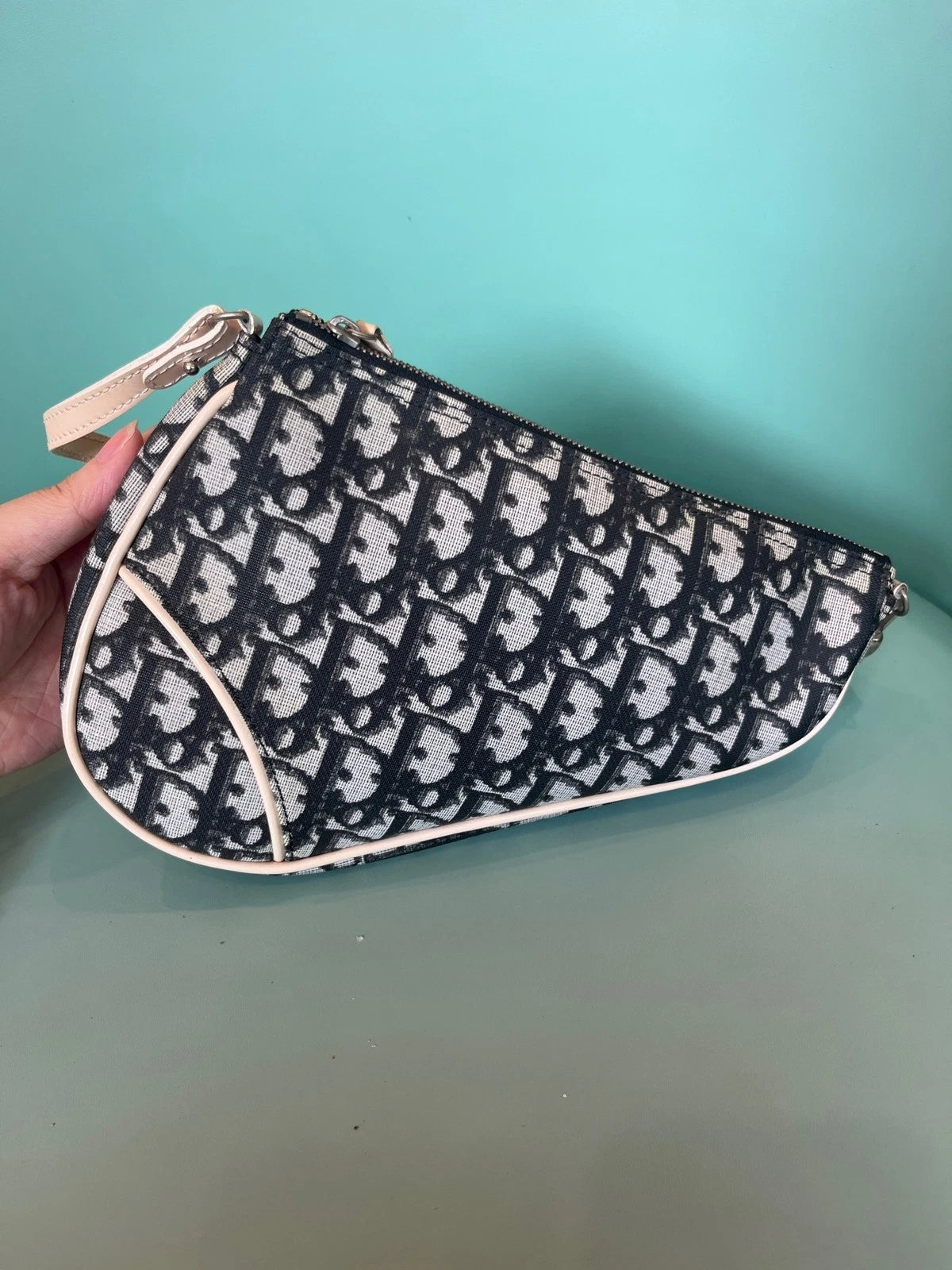 Dior Saddle White Shoulder Bag Excellent
