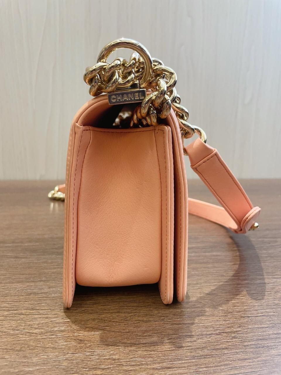 SJ0001 CHANEL leboy v pattern pink