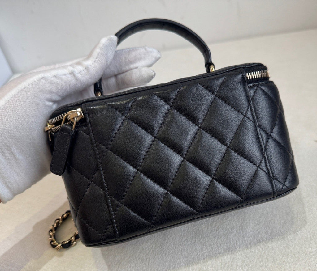 Chanel Vanity Case Diamond Top Handle Chain Crossbody Black Gold Women Classic