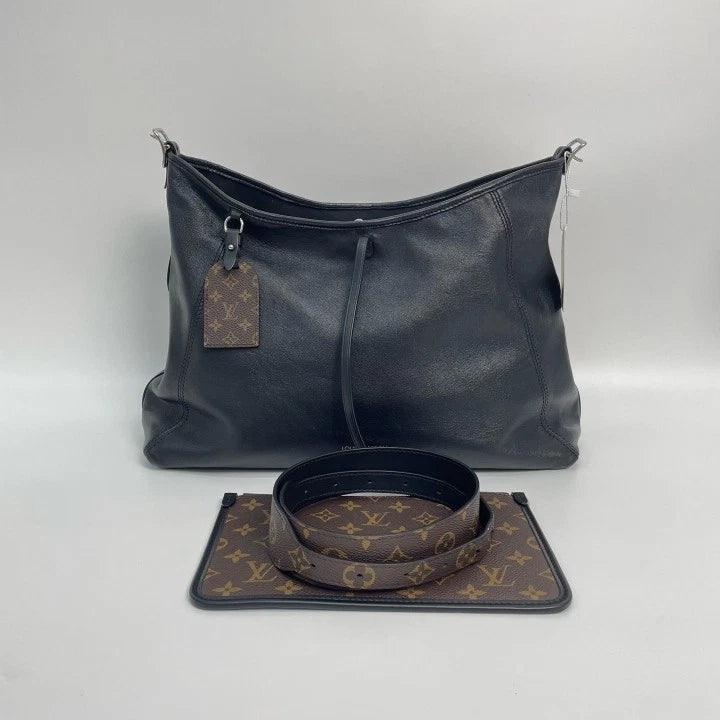 Louis Vuitton Carryall Cargo MM Lambskin Shoulder Crossbody For Women