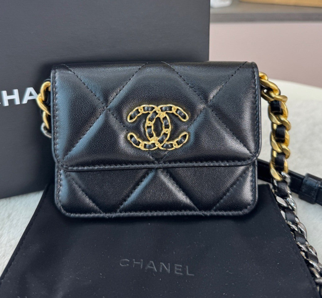 CHANEL CC Woc mini Chain Shoulder bag Black Gold Women Chip Version