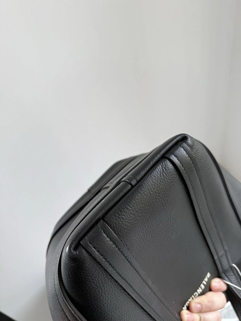 Authentic Balenciaga Bazar Calfskin Black 2Way Handbag Crossbody