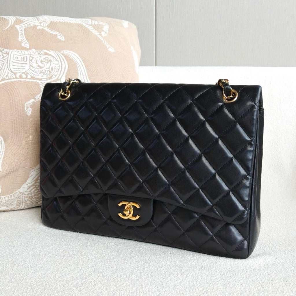 Chanel Classic Flap Maxi Lambskin Chain Shoulder Bag Black Gold Used Women