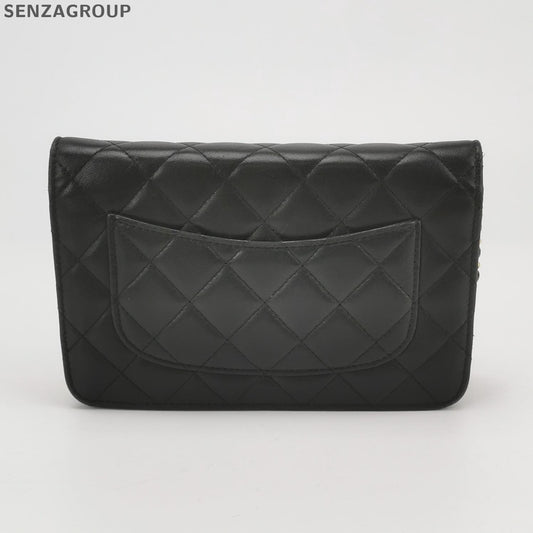 Chanel Black Gold Lambskin Quilted Chain Shoulder Crossbody Bag Classic