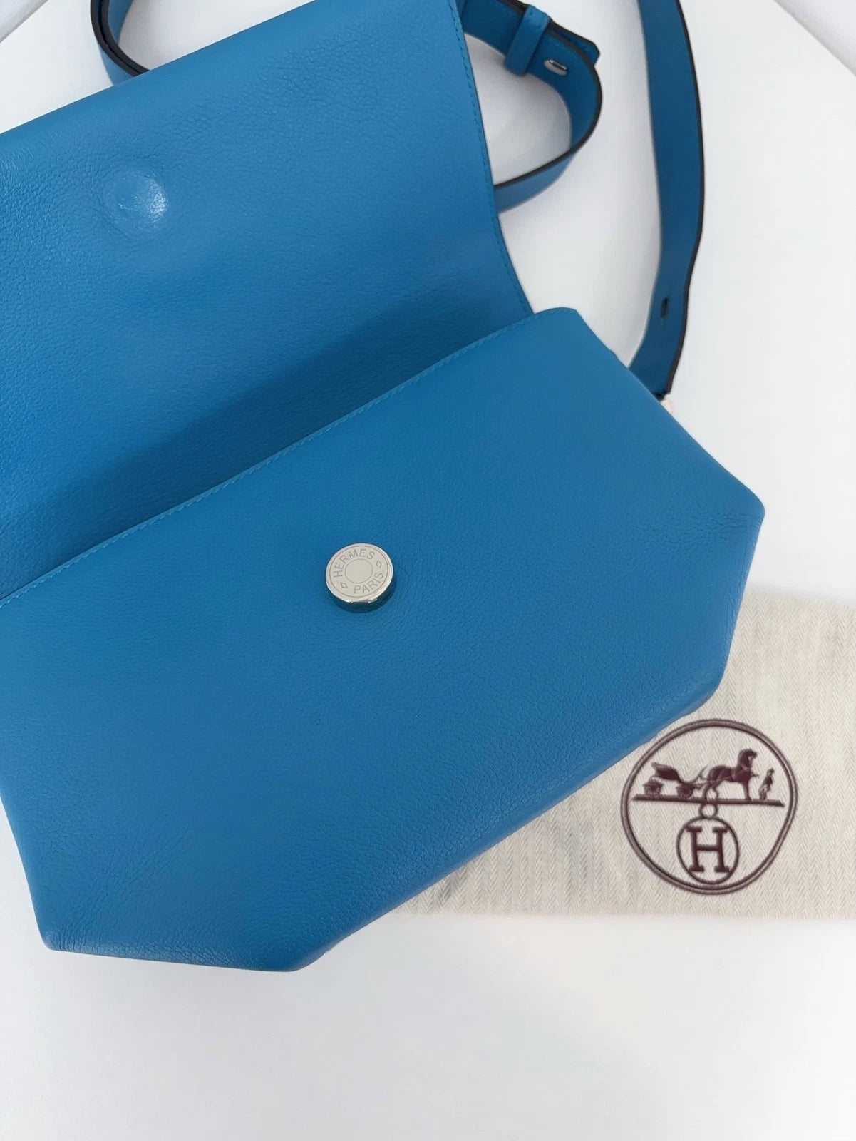 Excellent Hermes Opli24 Messenger Bag Blue Shoulder Bag Silver Hardware