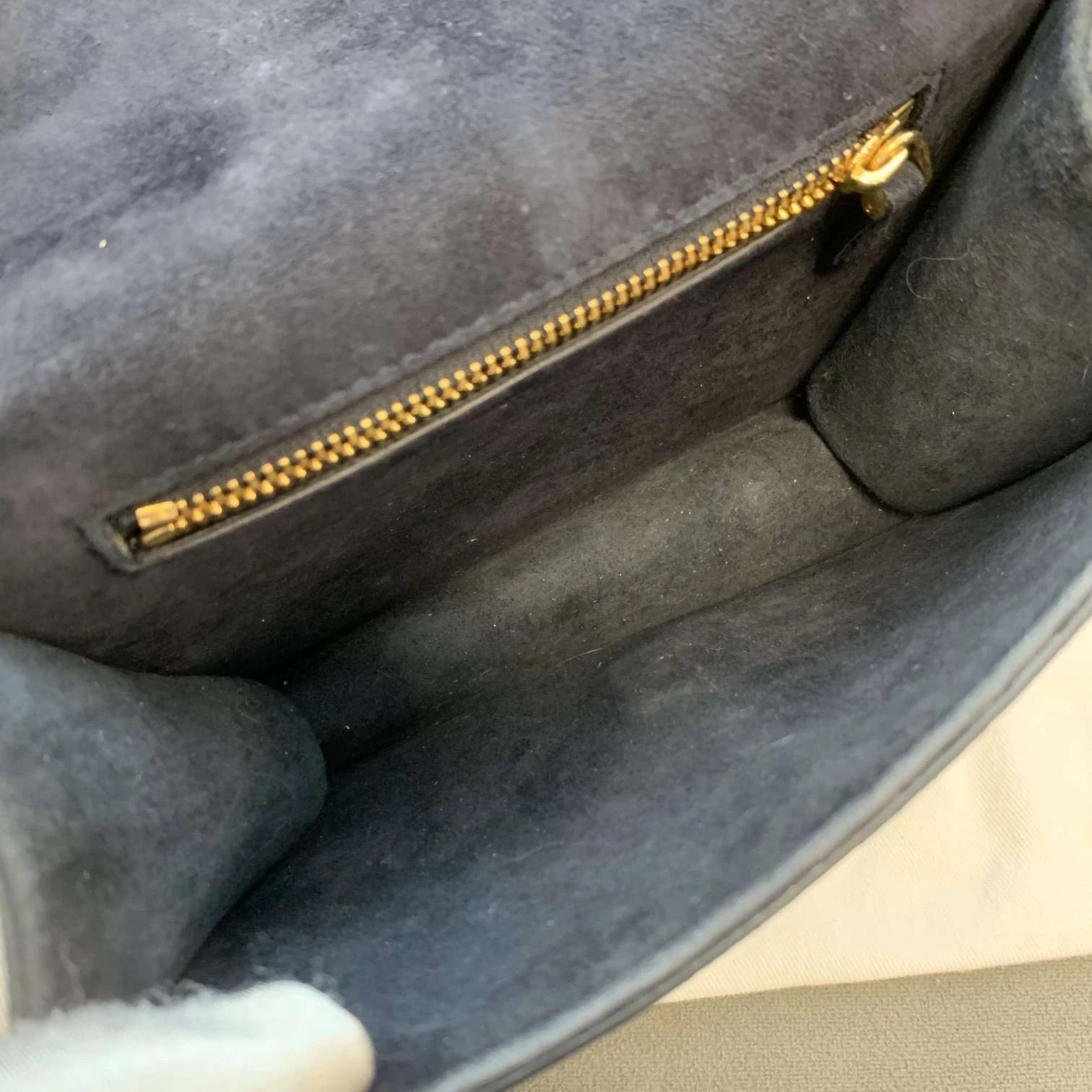 Authentic Dior Vintage EST Leather Shoulder Crossbody Bag For Women