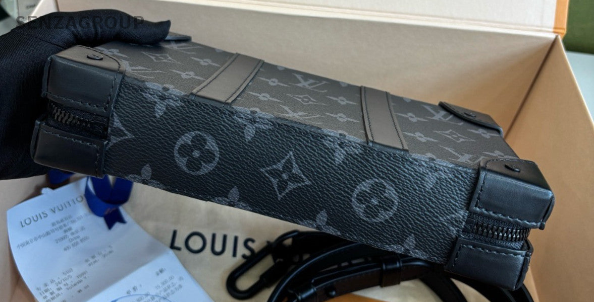 Louis Vuitton Monogram Trunk Black Shoulder bag Cross body Almost Brand NEW
