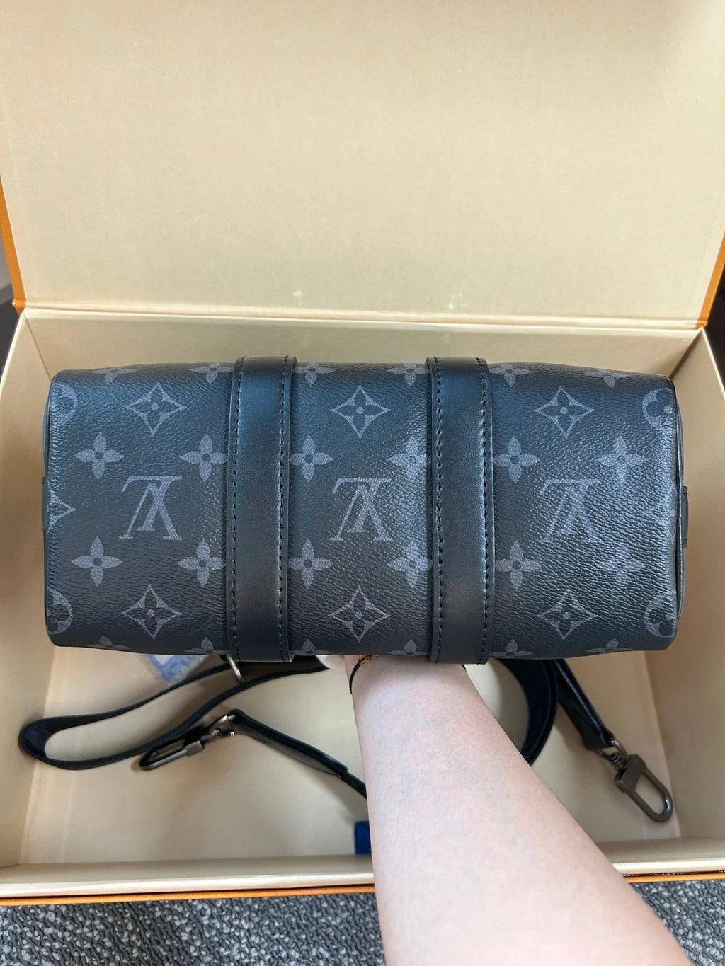Louis Vuitton Keepall25 Black Handbag Crossbody Bag For Women