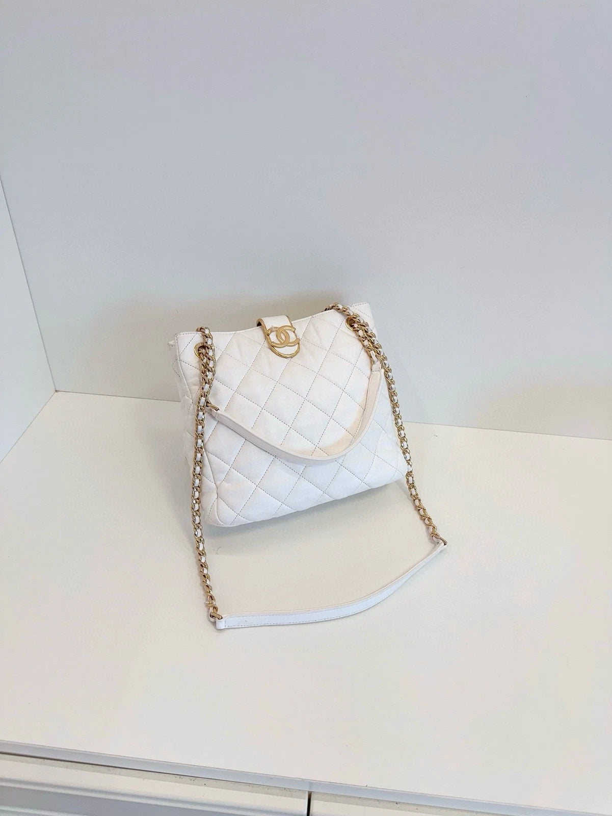 CHANEL White Gold Hardware Small Hobo Handbag For Women