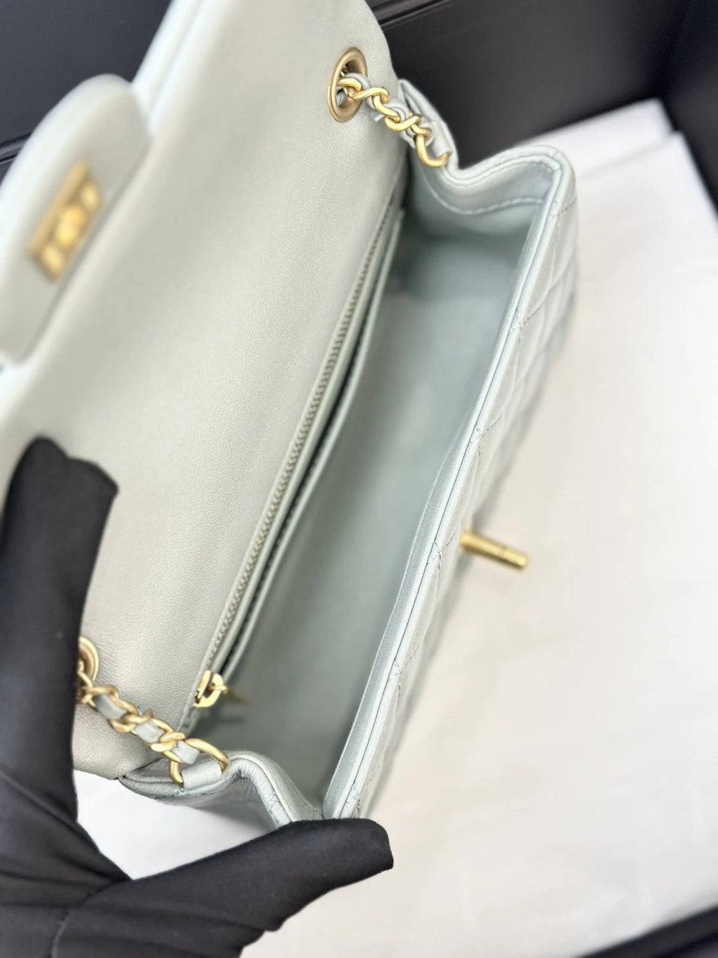NEW Chanel Green Lambskin Chain Crossbody Bag Gold Ball Hardware