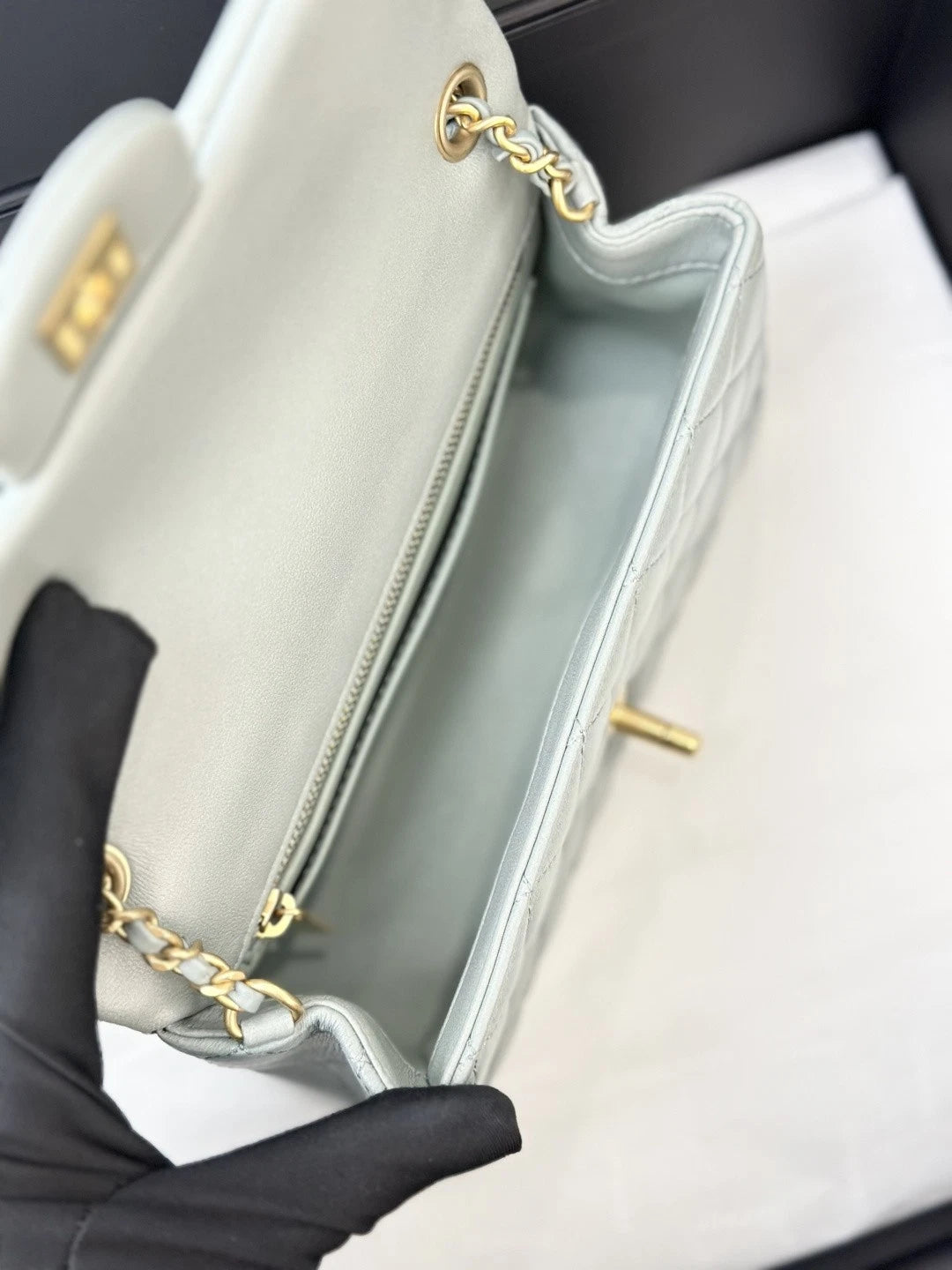 NEW Chanel Green Lambskin Chain Crossbody Bag Gold Ball Hardware