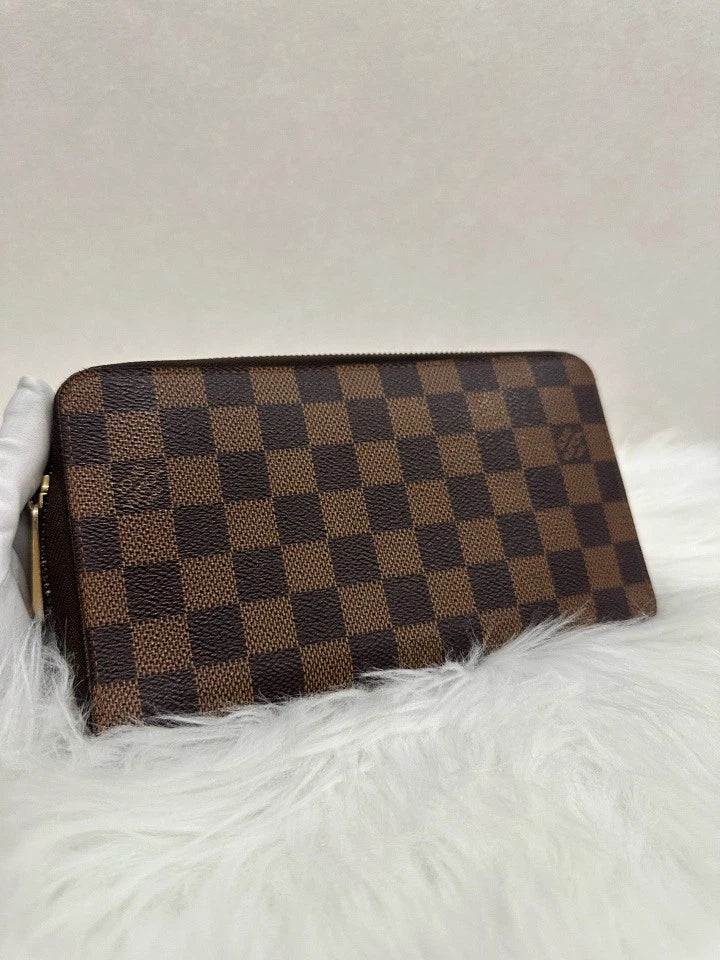 Pre-owned Louis Vuitton Damier Canvas Calfskin Wallet Women