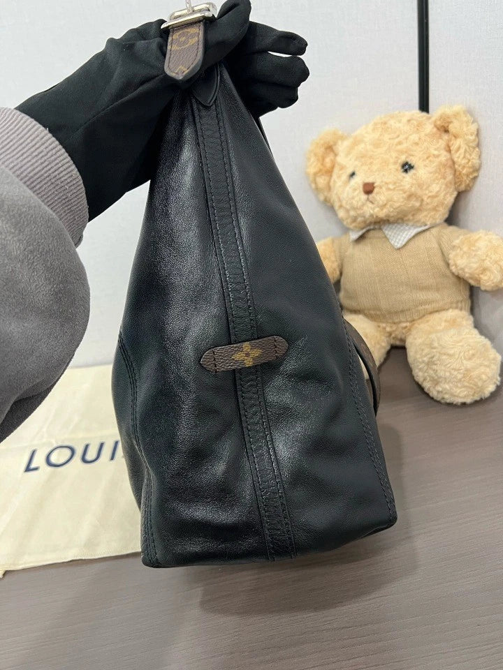 Louis Vuitton Black Carryall Tote Shoulder Bag For Women