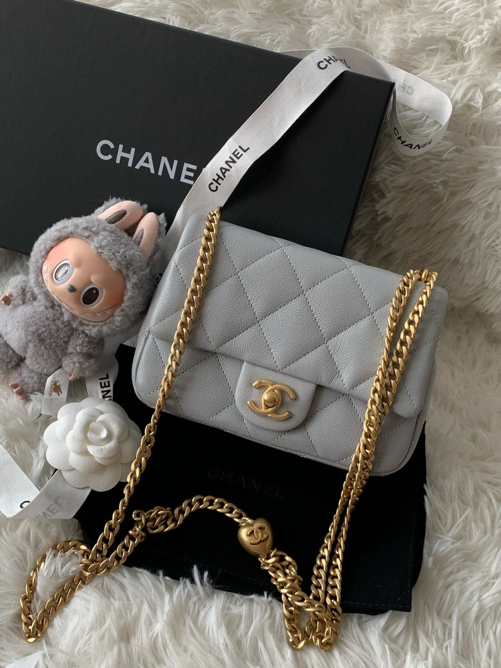CHANEL Heart 20cm Gray Leather Crossbody Bag For Women