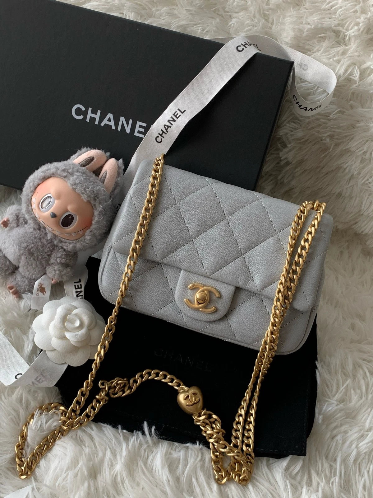 CHANEL Heart 20cm Gray Leather Crossbody Bag For Women