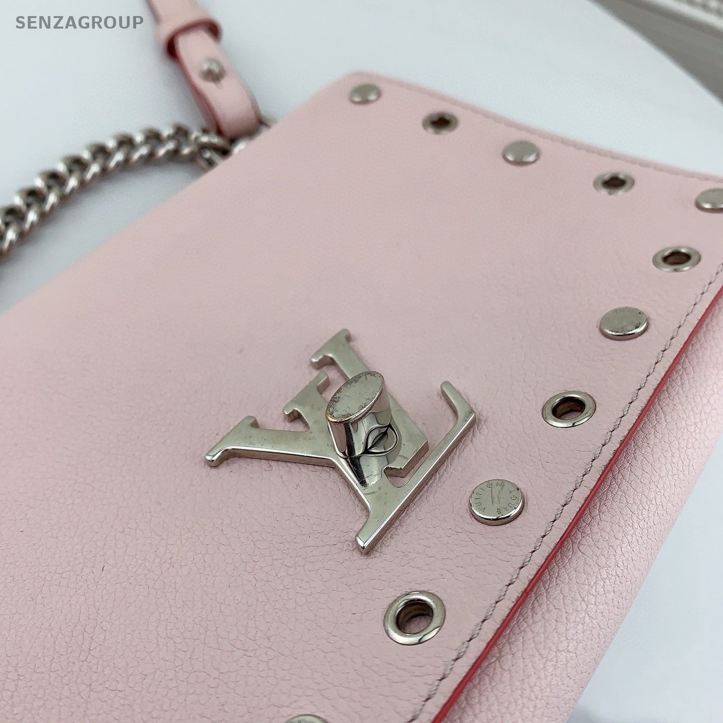 Louis Vuitton Lockme PM Shoulder Bag Crossbody Pink Silver Used Women Classic