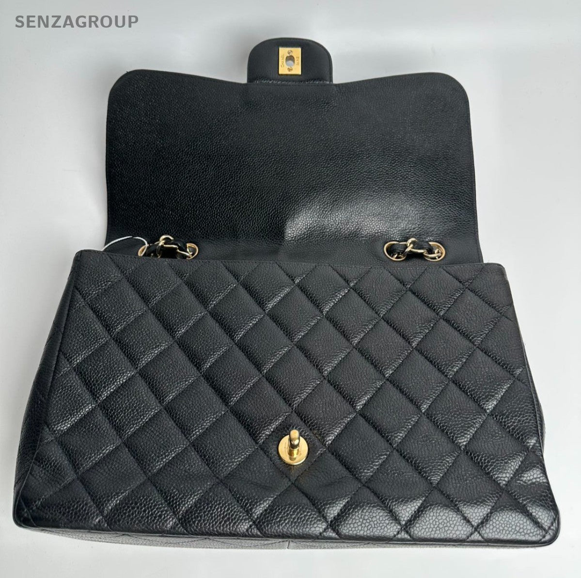 Chanel Classic Flap GM Chain Shoulder Bag Crossbody Black Gold Women Fashion