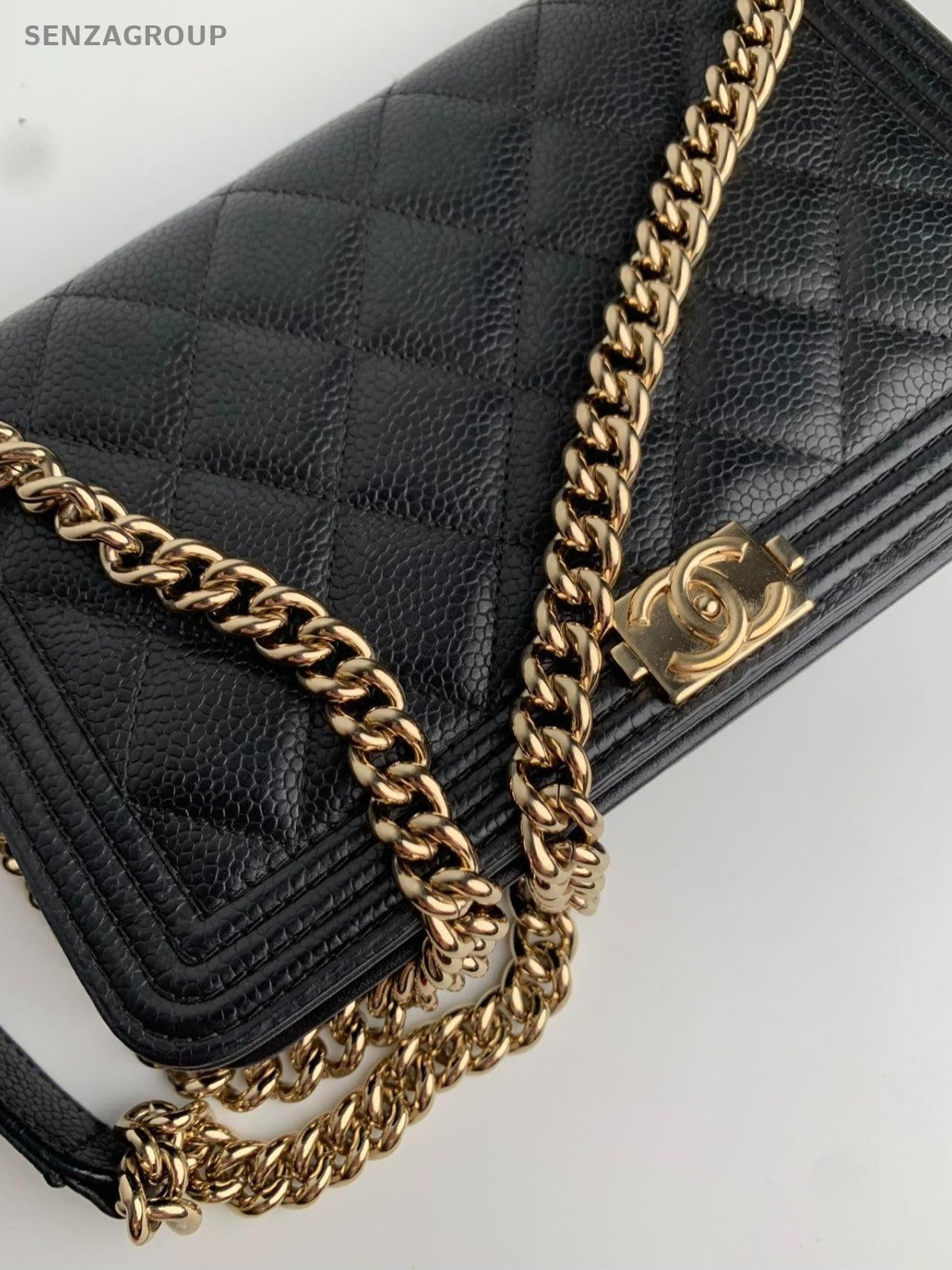 SJ0001 CHANEL woc wallet on chain le boy