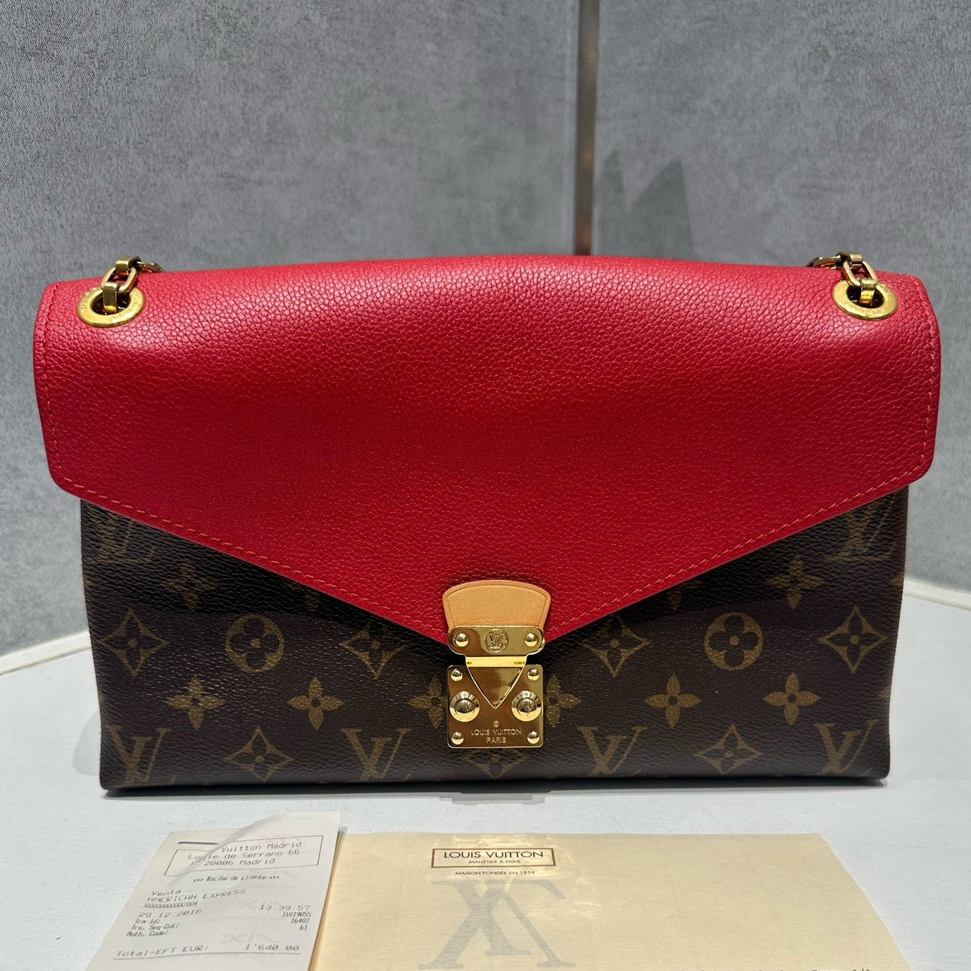 Louis Vuitton Pallas Chain Shoulder Bag Monogram Brown Red Gold Clasp
