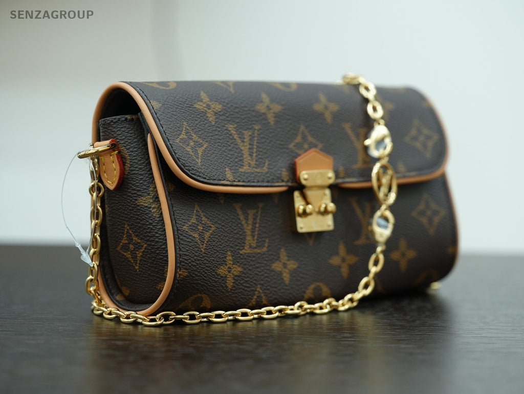 Louis Vuitton Pochette Camille Monogram Chain Shoulder bag Brown Women M13566