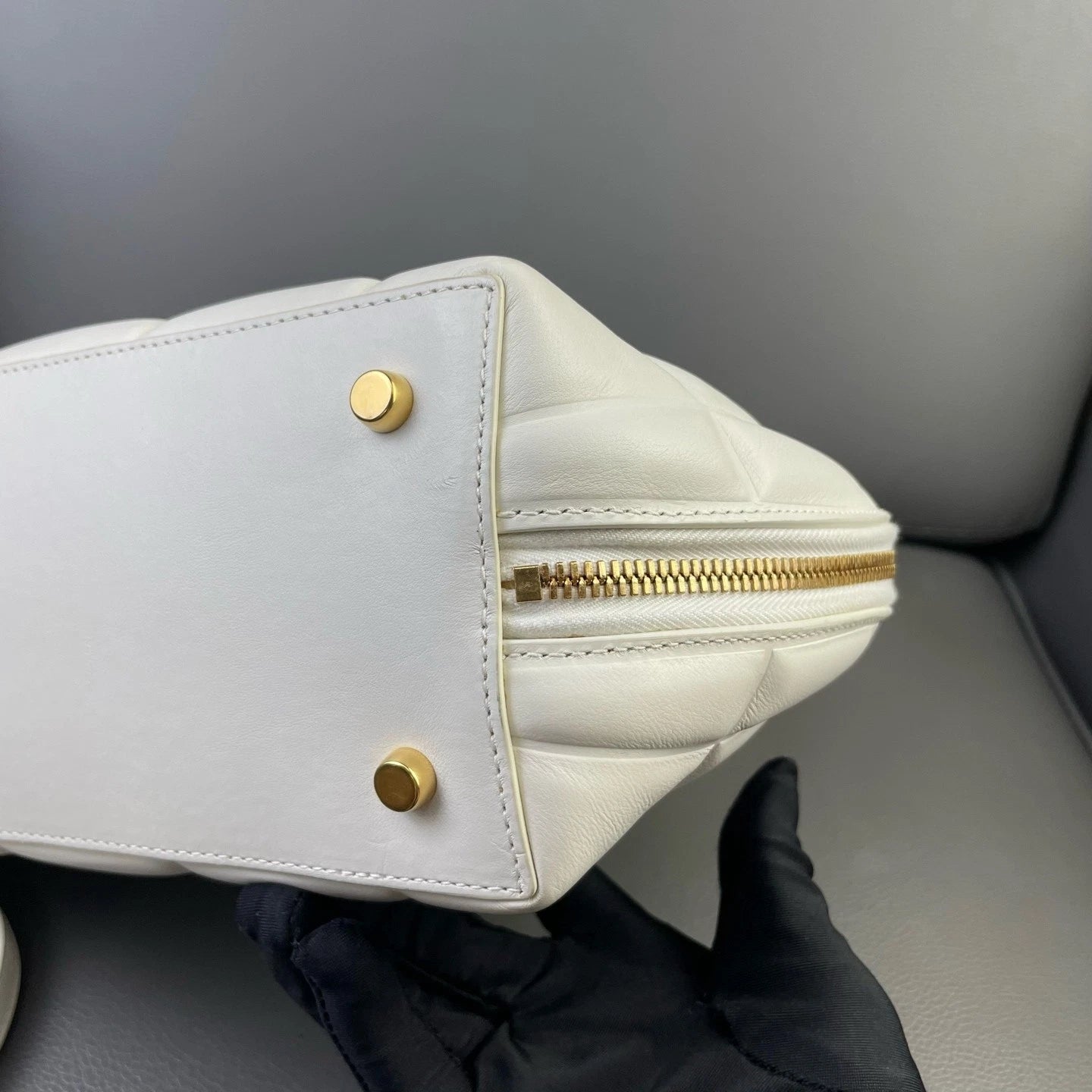 Bottega Veneta Swoop Shell Calfskin Crossbody Handbag For Women