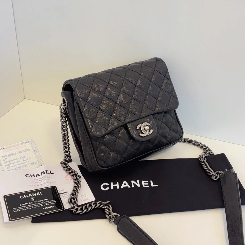 Chanel Calfskin Diamond Chain Shoulder Bag Crossbody Black Silver Women