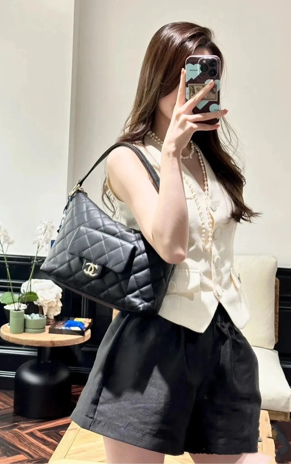 CHANEL Medium Calfskin Hobo Shoulder Handbag For Women