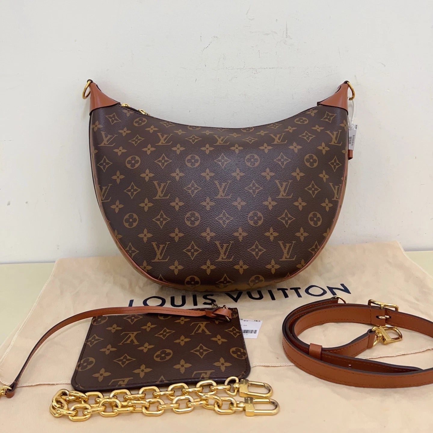 Louis Vuitton Loop Monogram Canvas Brown Shoulder Bag Crossbody Excellent