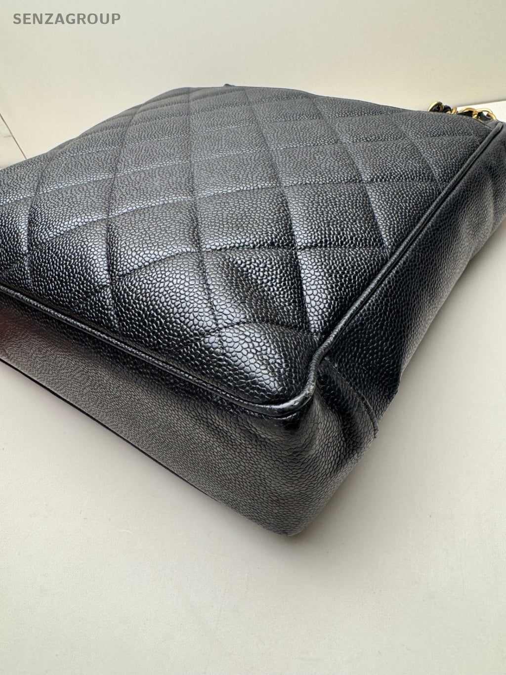 CHANEL Vintage Tote Diamond Pattern Chain Shoulder bag Black Gold Women