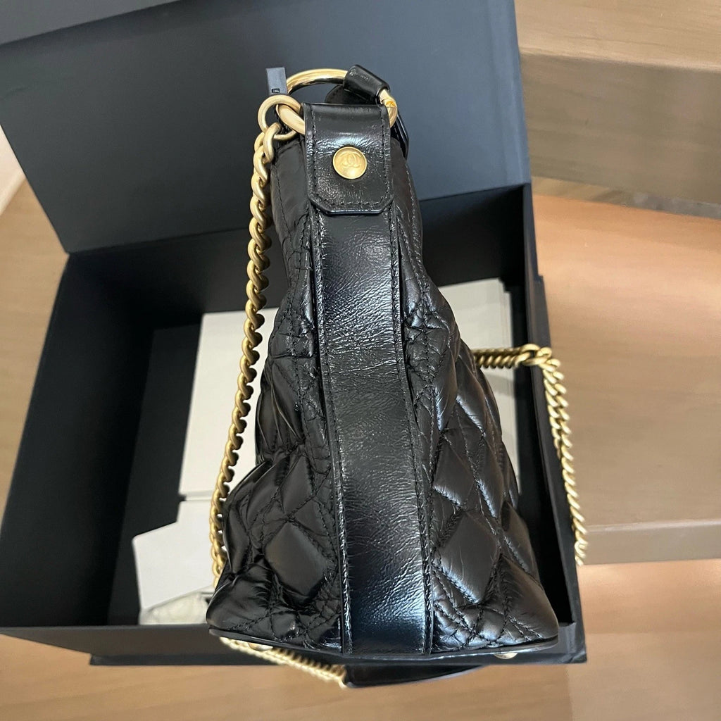 Chanel Oil Wax Diamond Chain Shoulder Bag Crossbody Bag Black Excellent