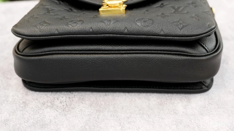Louis Vuitton M41487 Monogram Empreinte Crossbody Excellent