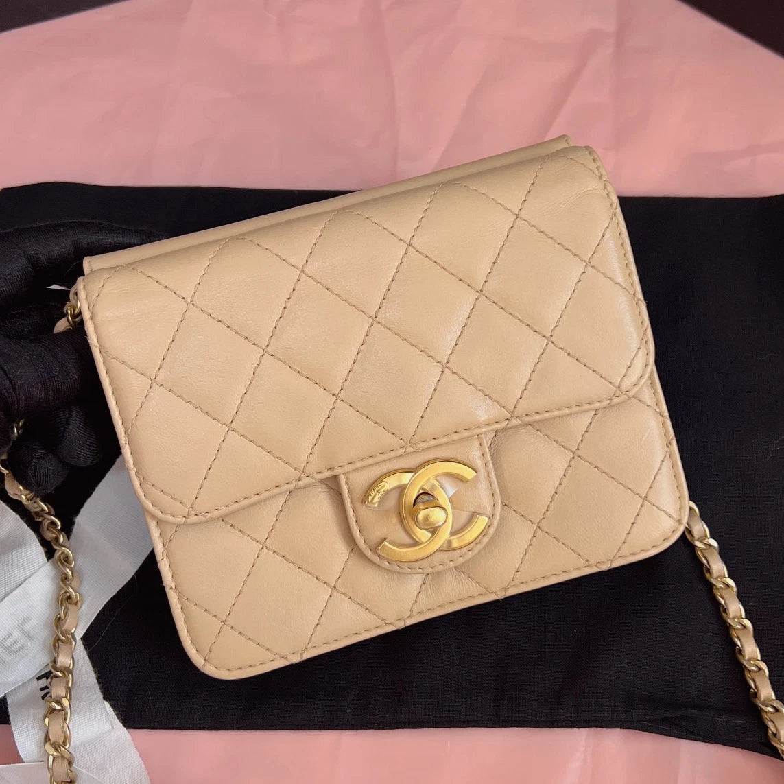 Chanel Woc Mini Calfskin Chain Shoulder Crossbody Beige Gold Excellent
