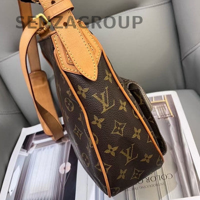 Louis Vuitton Monogram Manhattan Shoulder Bag Brown Classic Women