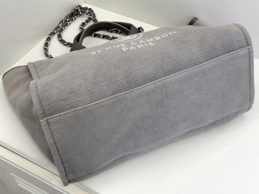 CHANEL Beach Series tote Classic Logo Light gray Shoulder bag Women Summer