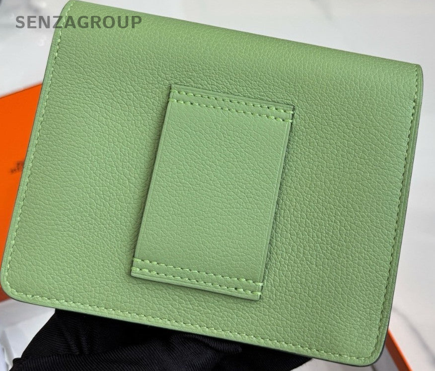 Hermès Roulis Slim Leather Clutch Wallet Green Women Almost Brand New