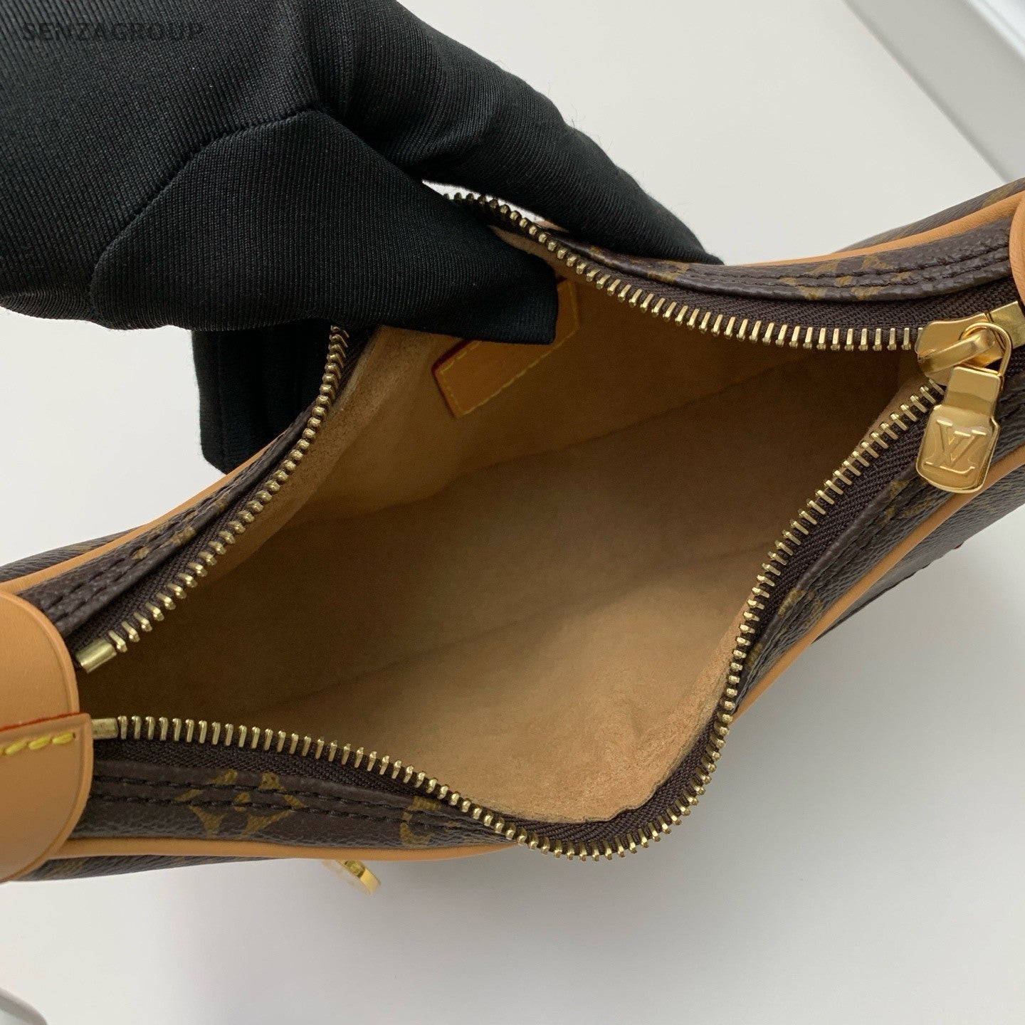 Louis Vuitton Loop Monogram Chain Shoulder Bag Brown Gold Women Classic