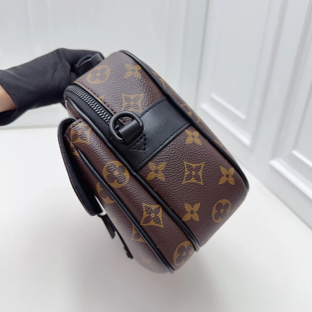 Louis Vuitton Messenger Bag Monogram Top Handle Crossbody Bag Brown Women