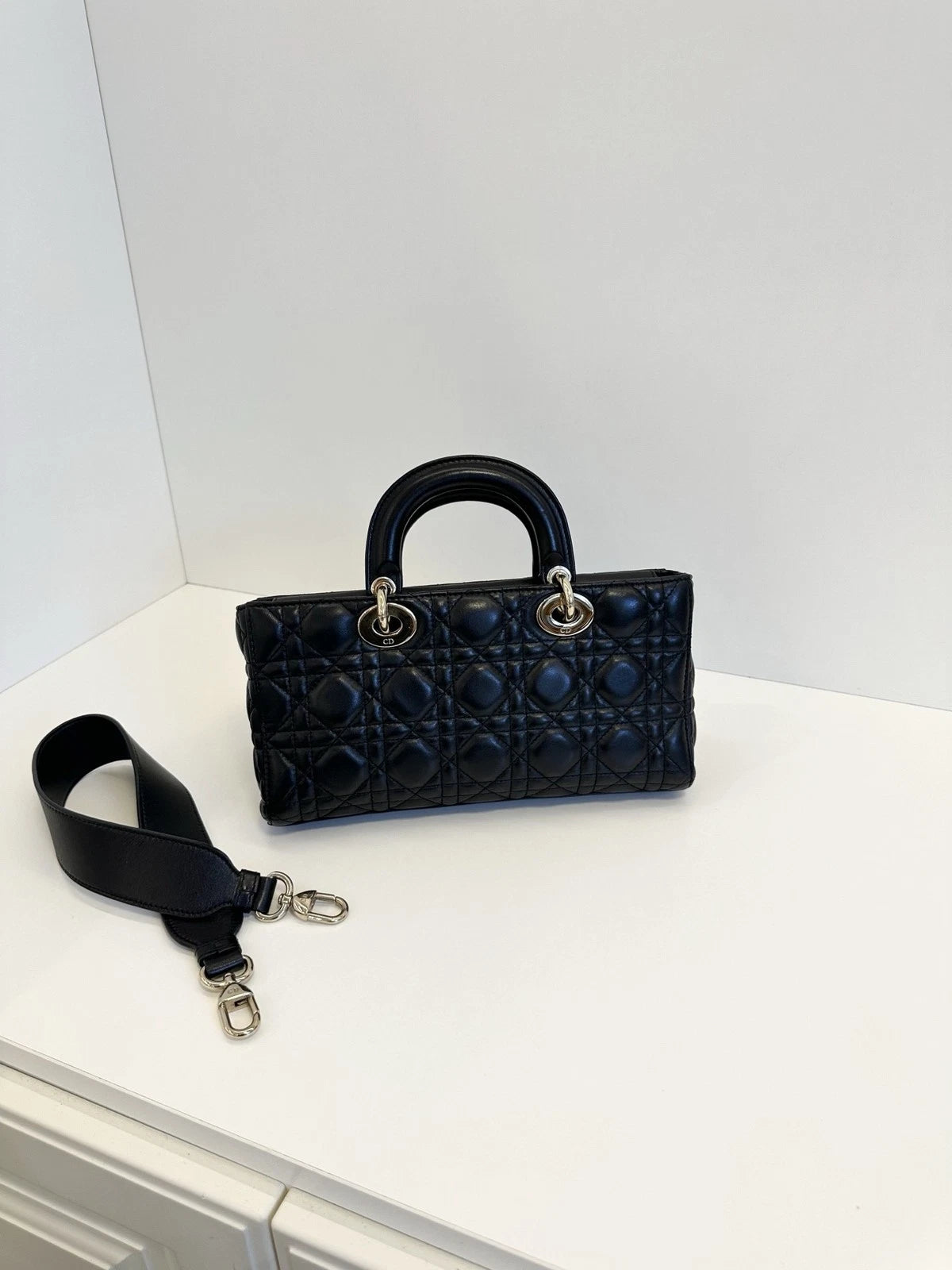 Dior Lady Dior Black Crossbody Handbag Excellent