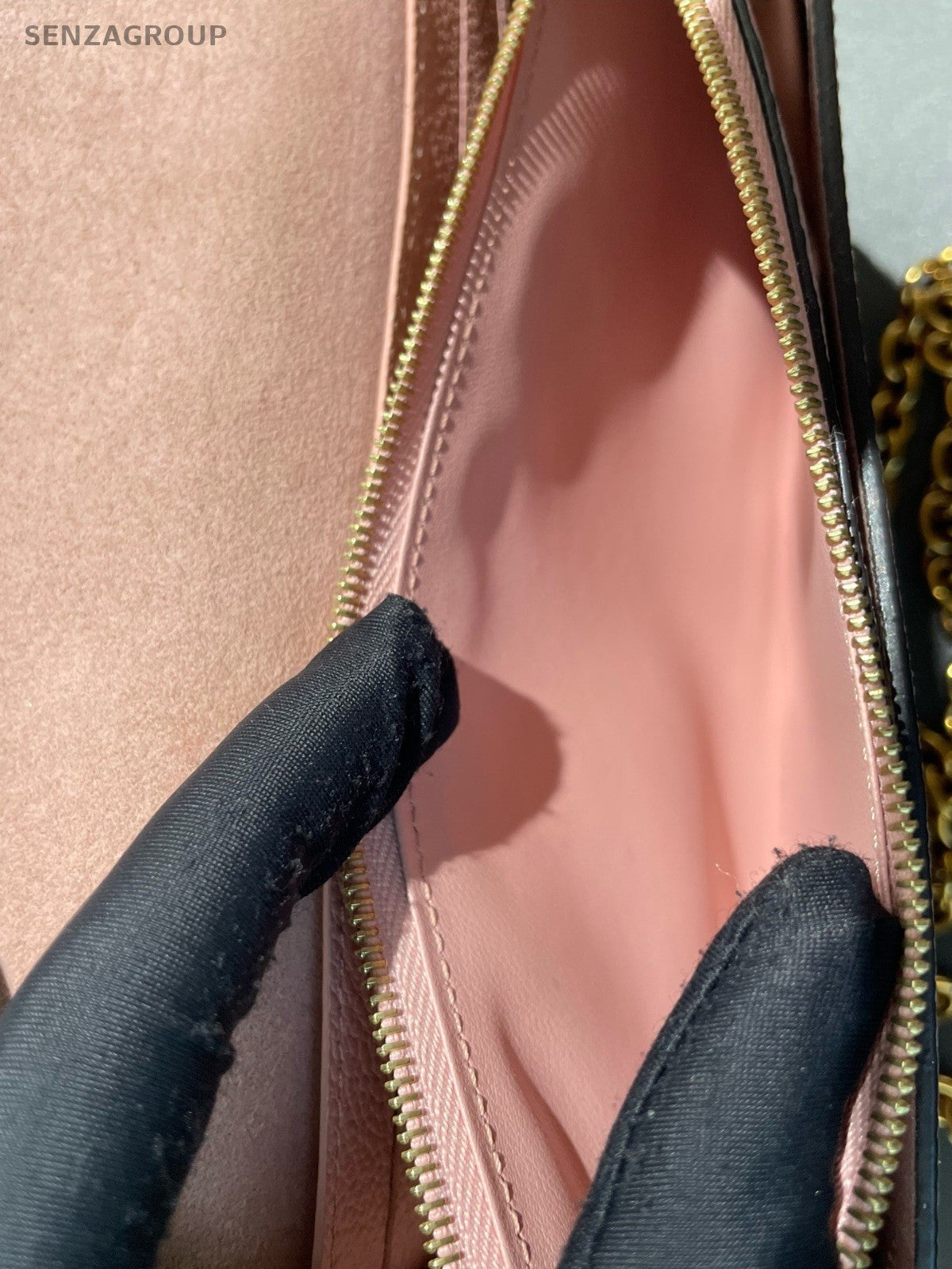 Louis Vuitton Vavin WOC Chain Shoulder Bag Crossbody Pink Gold Women Designer