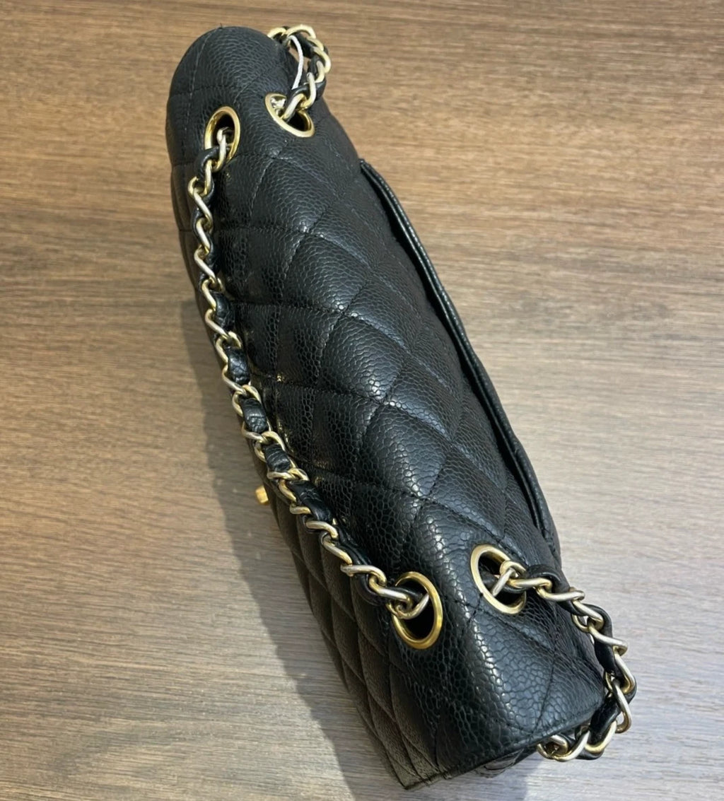 Chanel Classic Flap MM Chain Shoulder Bag Turn Lock Black Women Fashion