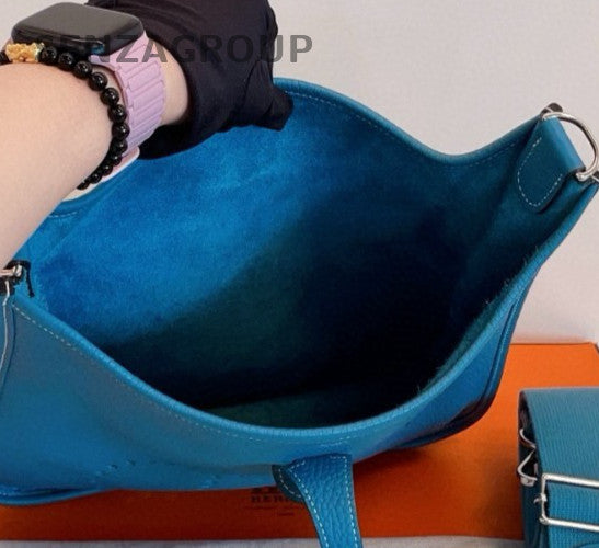 HERMES Evelyne Epsom Leather Shoulder Bag Crossbody Blue Silver Used Women
