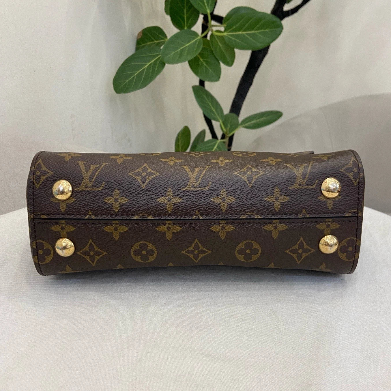 Louis Vuitton Cluny BB Monogram Top Handle Bag Crossbody Brown Gold Women