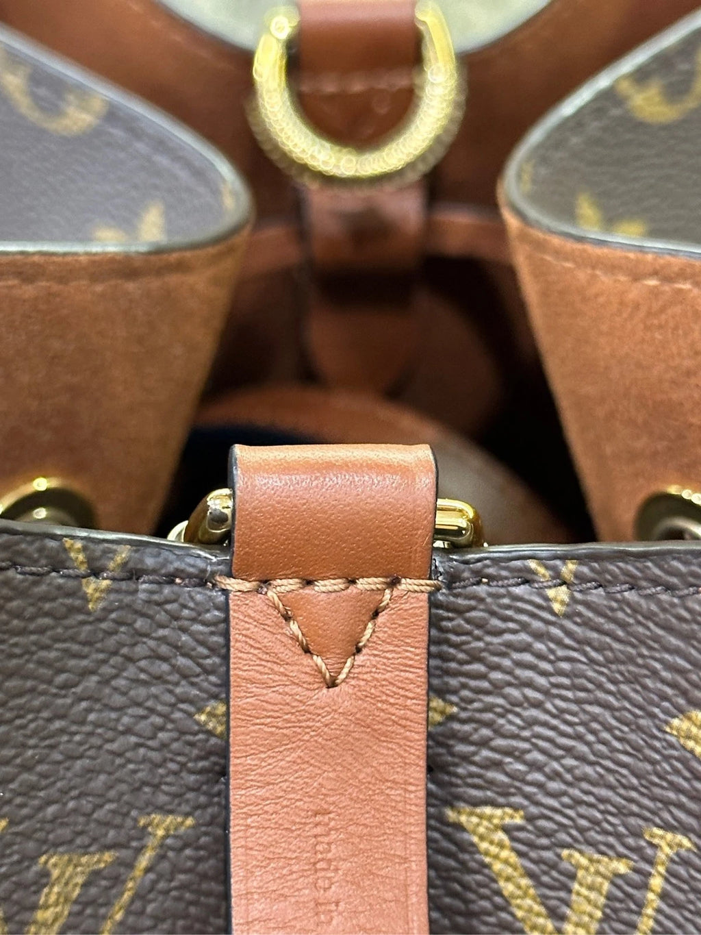 Louis Vuitton Brown Leather Bucket Bag For Women Pre-owned